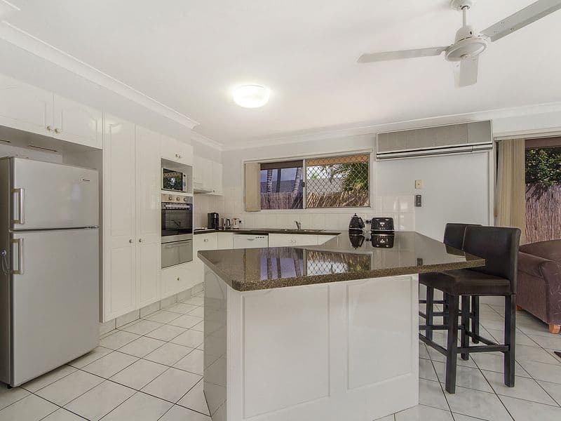 18 Vancouver Drive, Robina QLD 4226, Robina - Thumbnail 7