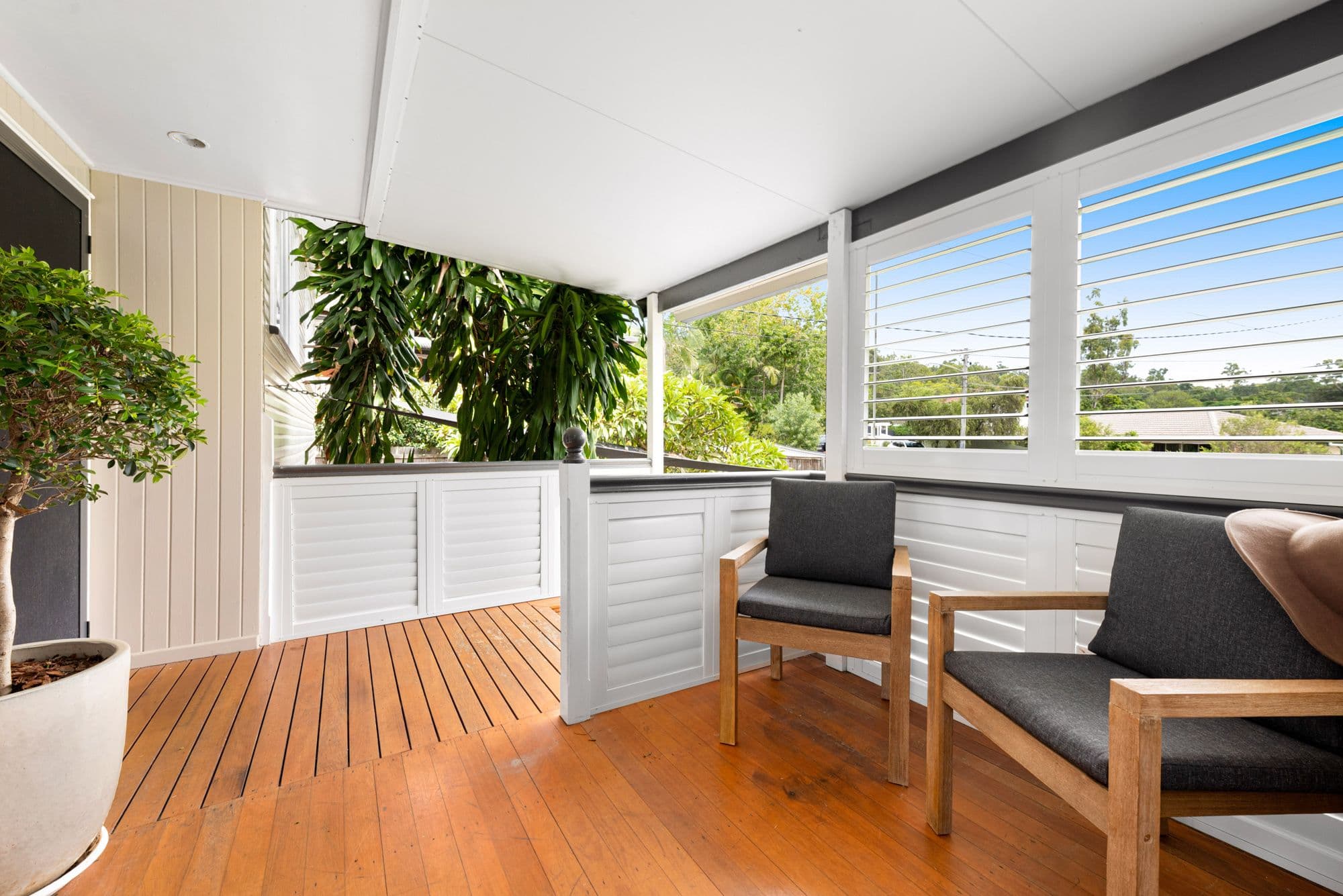 12 Ridgeway Street, The Gap QLD 4061, The Gap - Thumbnail 2