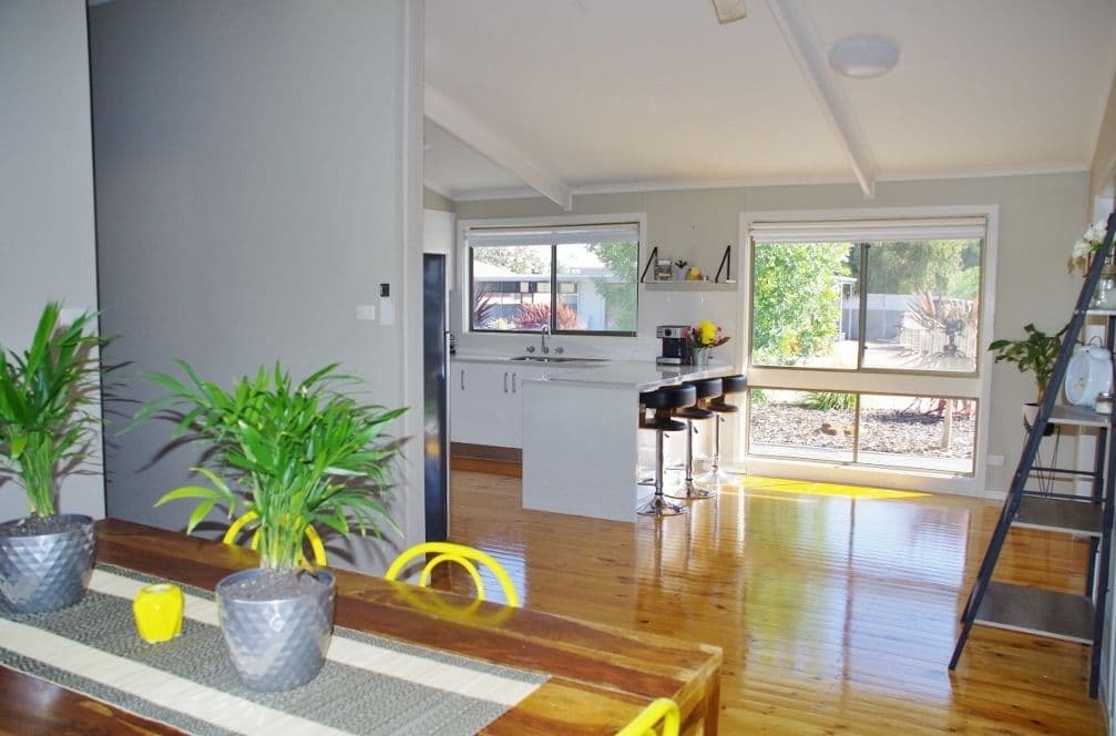 8 Alma Street, Renmark SA 5341, Renmark - Thumbnail 3