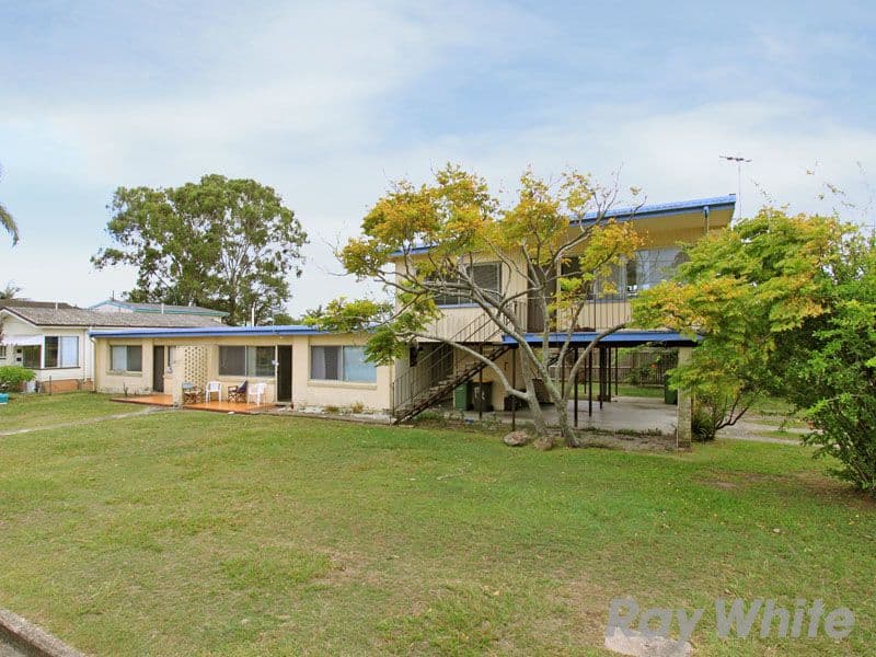 15 View Street, WOODY POINT QLD 4019, Woody Point - Thumbnail 2