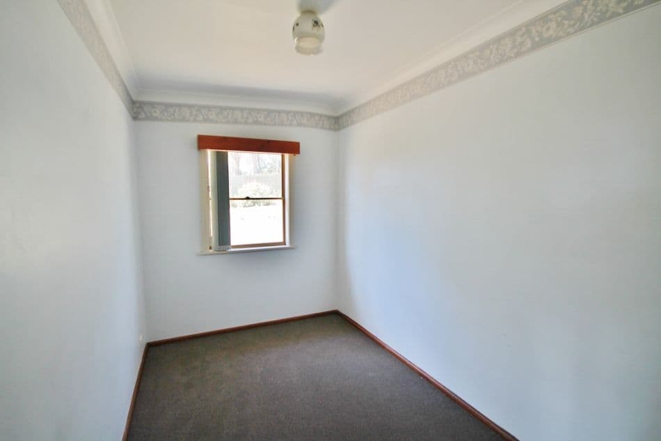 7 Cherry Court, YOUNG NSW 2594, Young - Thumbnail 8