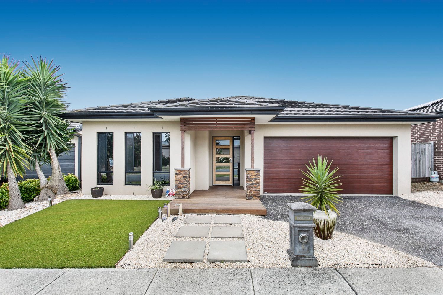 6 White Gum Way, Cranbourne North VIC 3977, Cranbourne North - Image 1