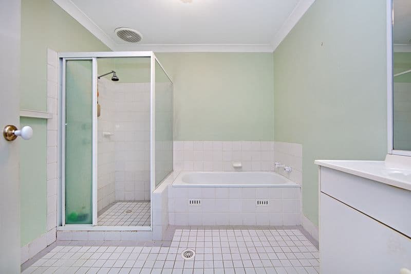 27A Macintyre Street, Bateau Bay NSW 2261, Bateau Bay - Thumbnail 6