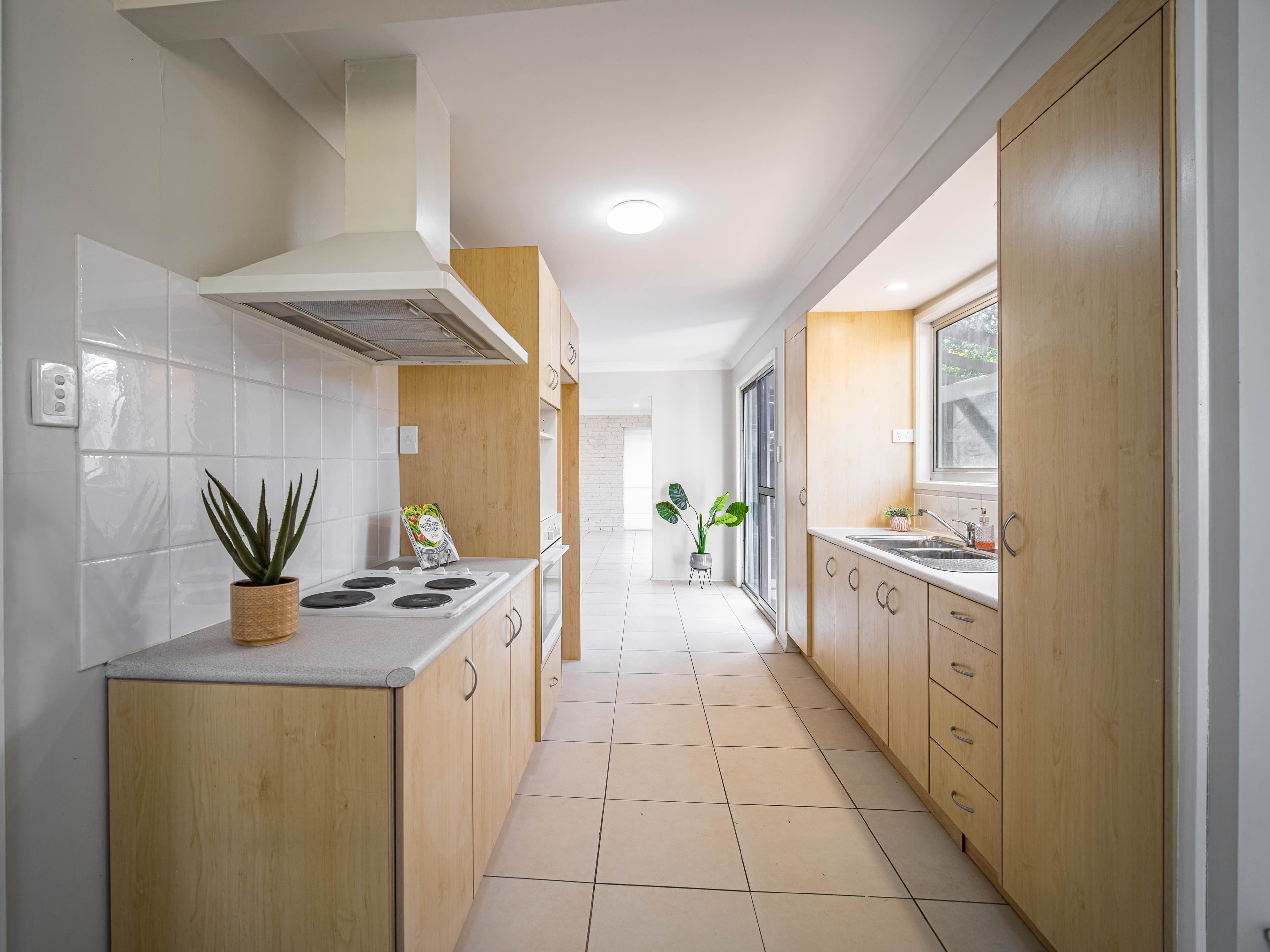 13 Caloola Drive, Springwood QLD 4127, Springwood - Thumbnail 4