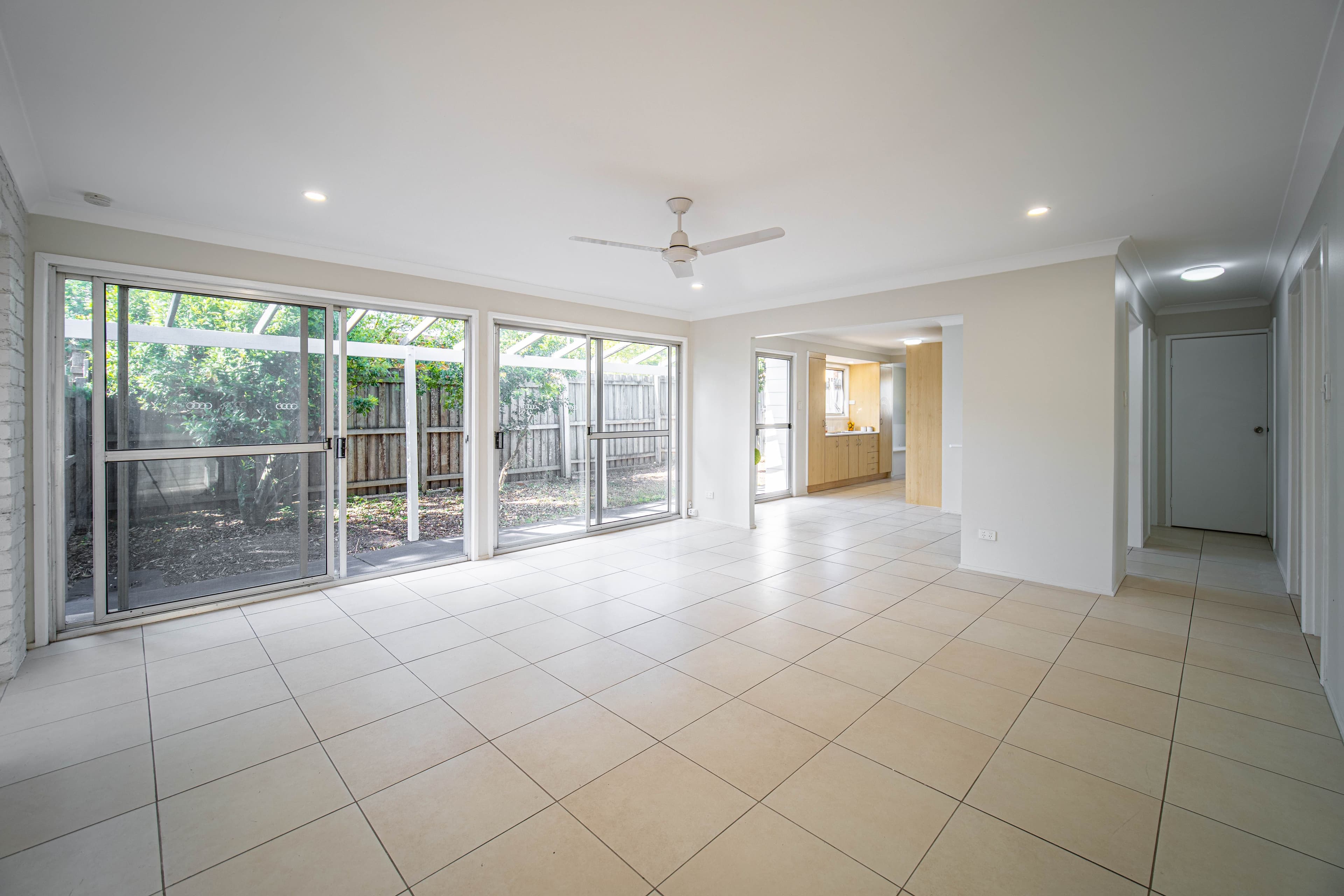 13 Caloola Drive, Springwood QLD 4127, Springwood - Thumbnail 6