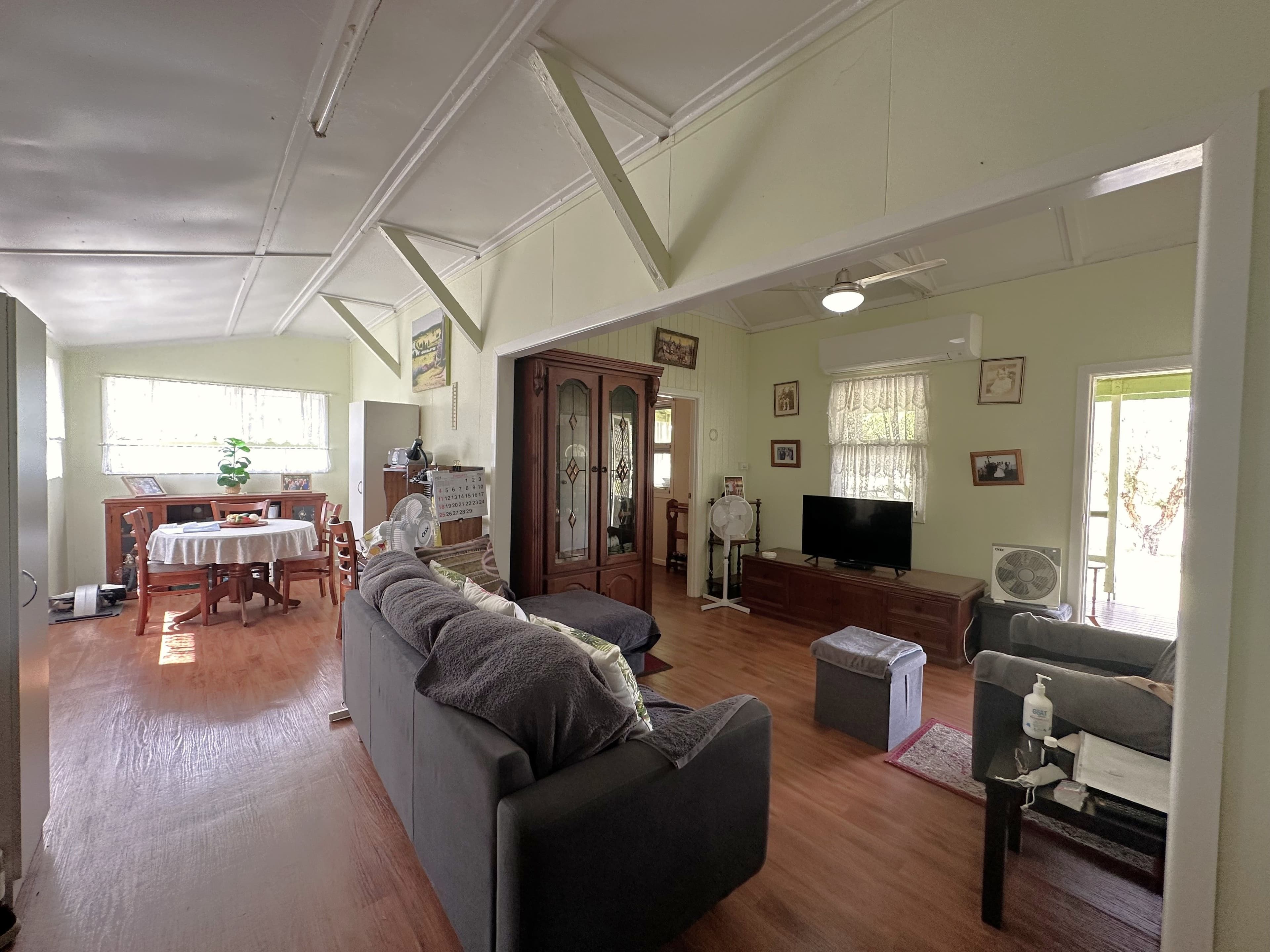 102 Bauhinia Street, Barcaldine QLD 4725, Barcaldine - Thumbnail 5
