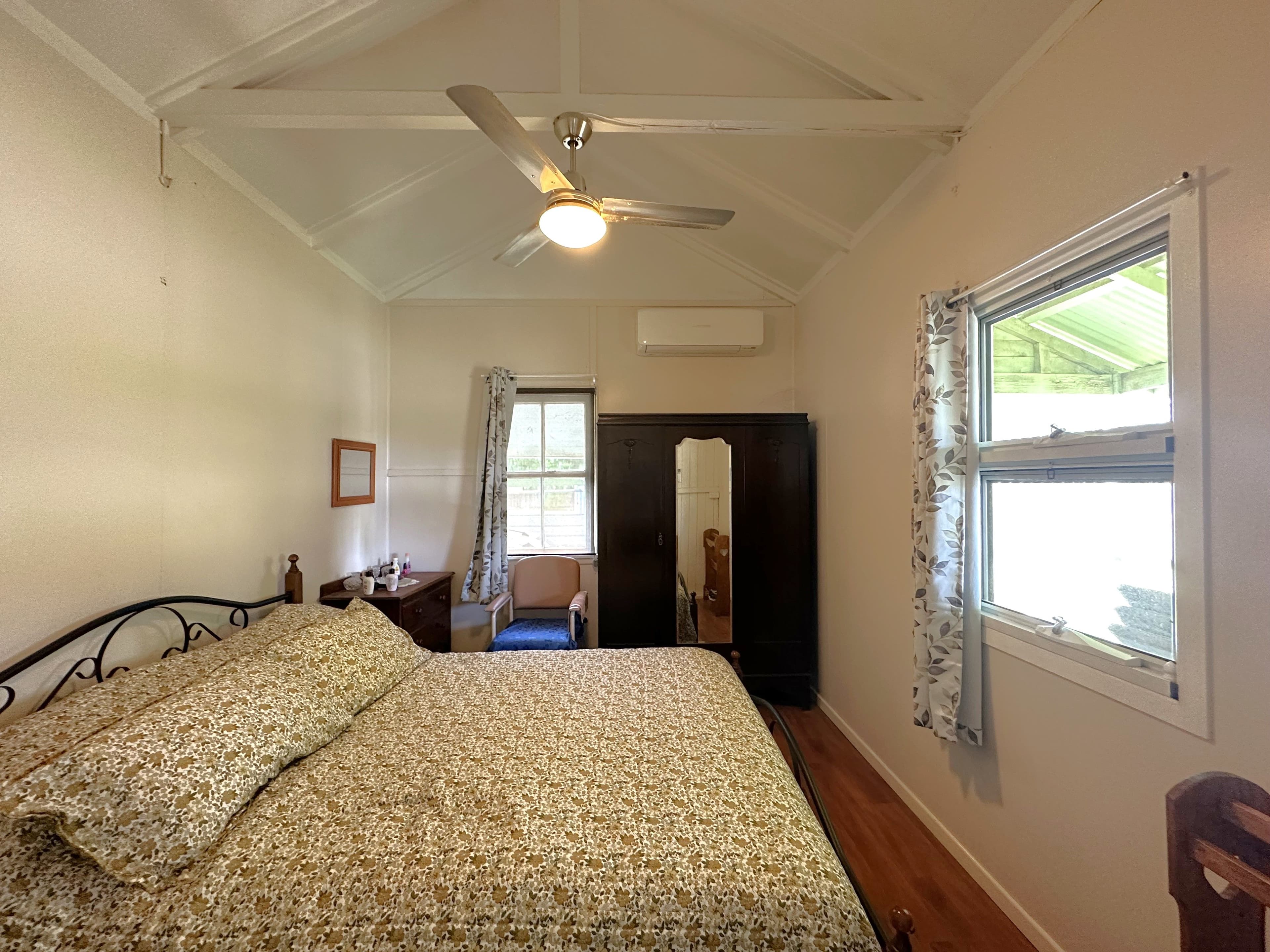 102 Bauhinia Street, Barcaldine QLD 4725, Barcaldine - Thumbnail 6
