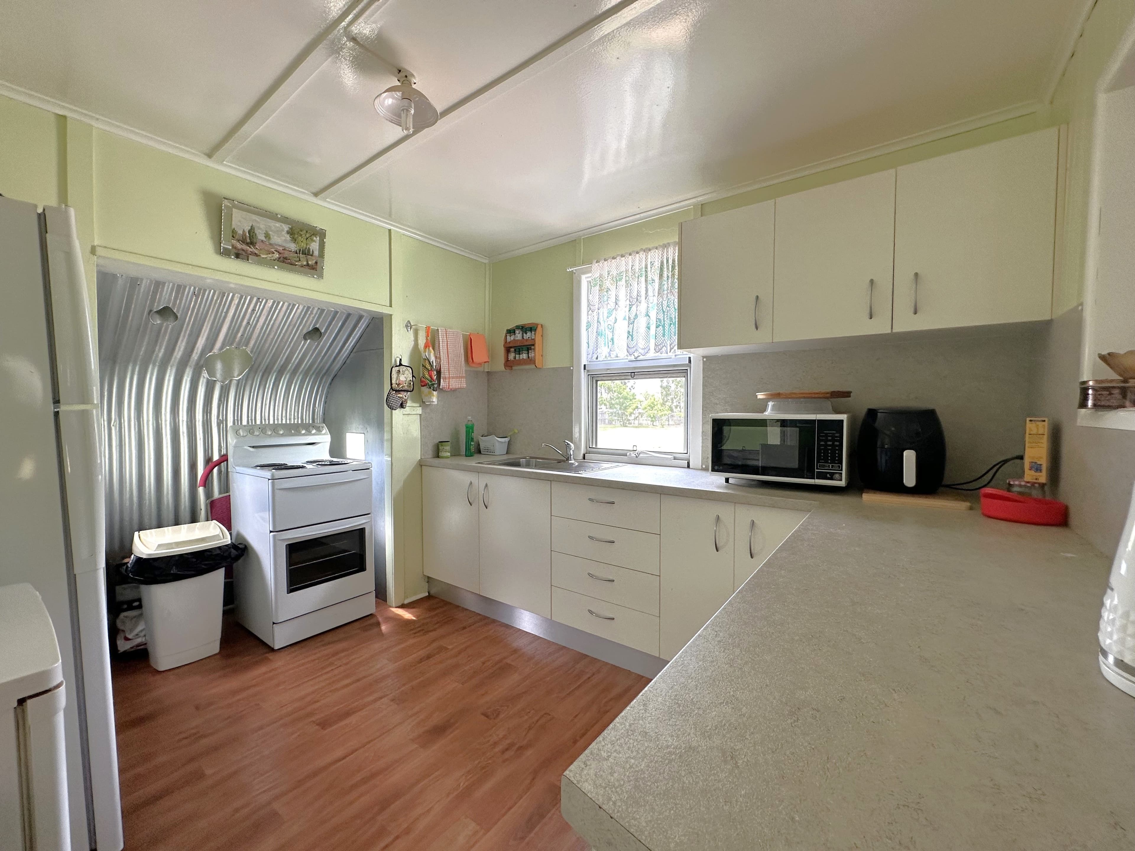 102 Bauhinia Street, Barcaldine QLD 4725, Barcaldine - Thumbnail 8