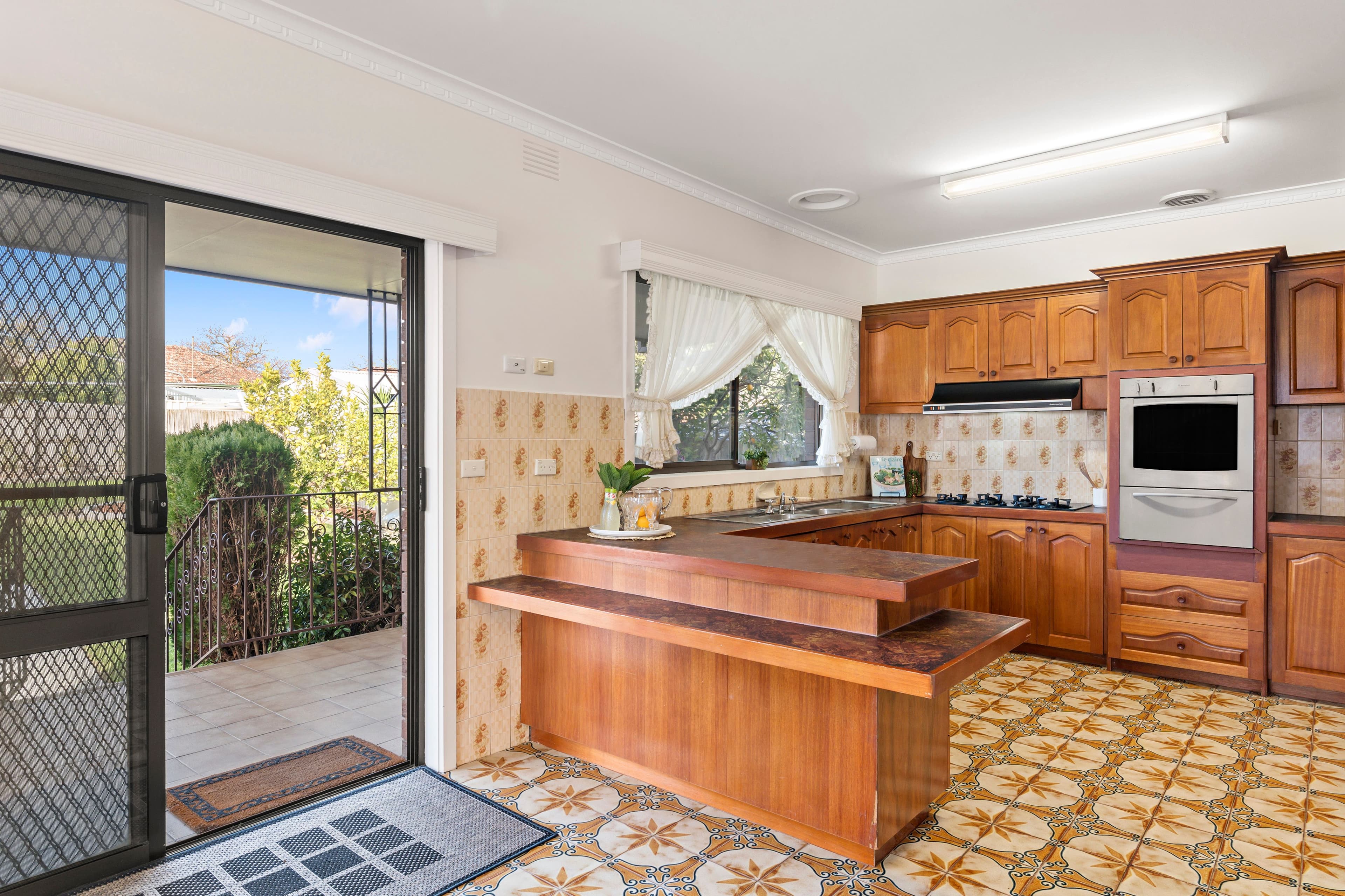 84 Drummond Street, Chadstone VIC 3148, Chadstone - Thumbnail 7