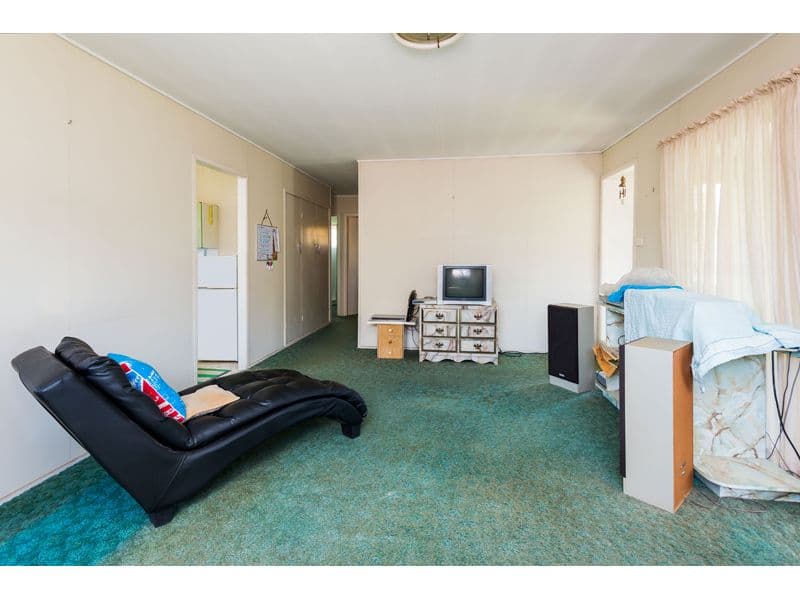 51 Lewana Street, Mansfield QLD 4122, Mansfield - Thumbnail 3