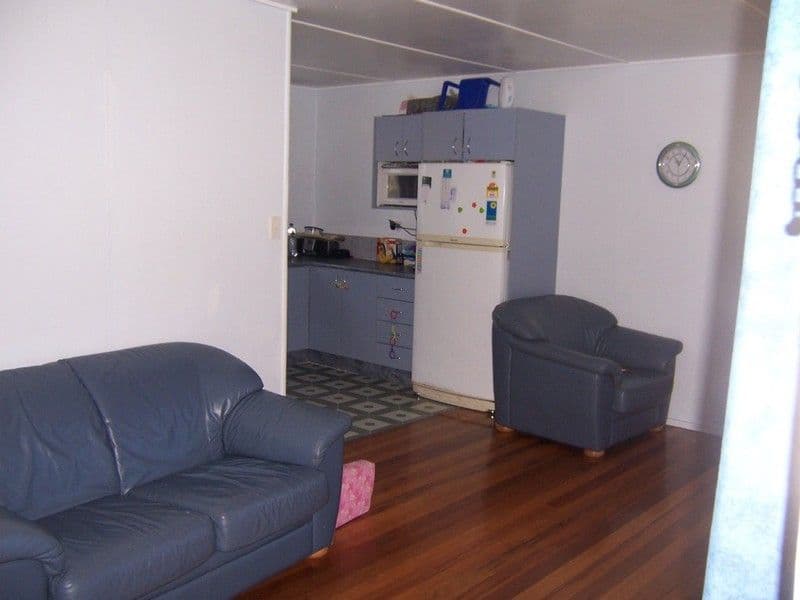 13 Yurugu Street, WOODRIDGE QLD 4114, Woodridge - Thumbnail 4