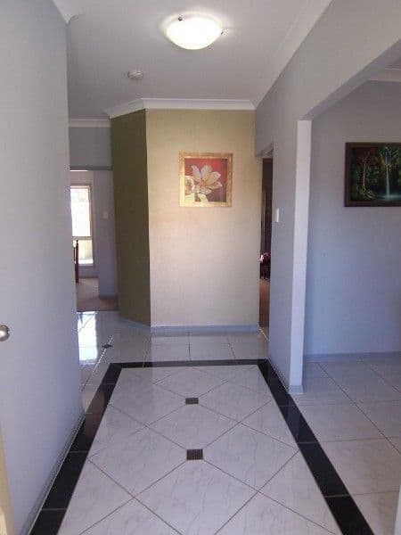 10 May Close, KURABY QLD 4112, Kuraby - Thumbnail 7