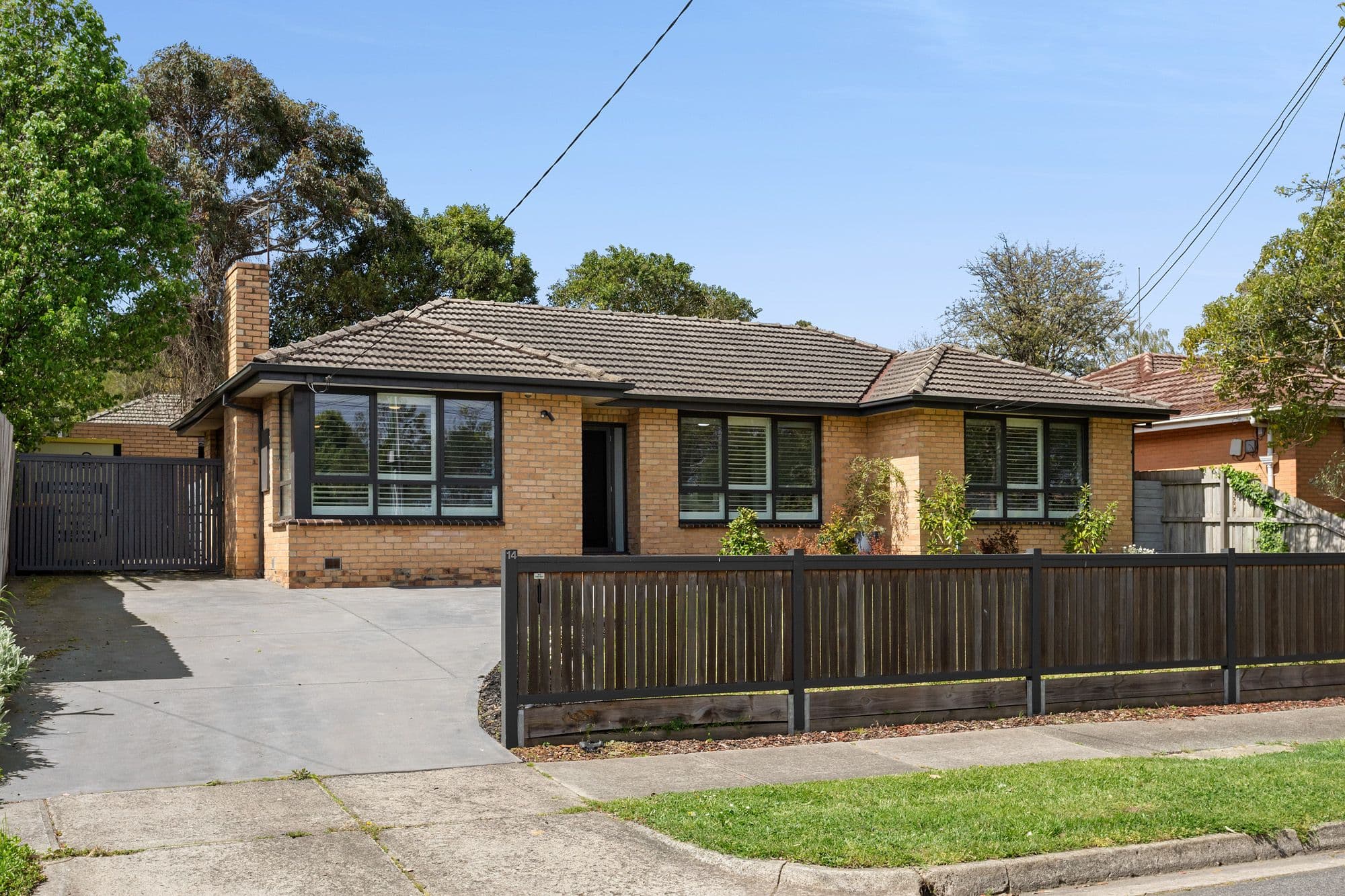 14 Bond Avenue, Blackburn South VIC 3130, Blackburn South - Thumbnail 2