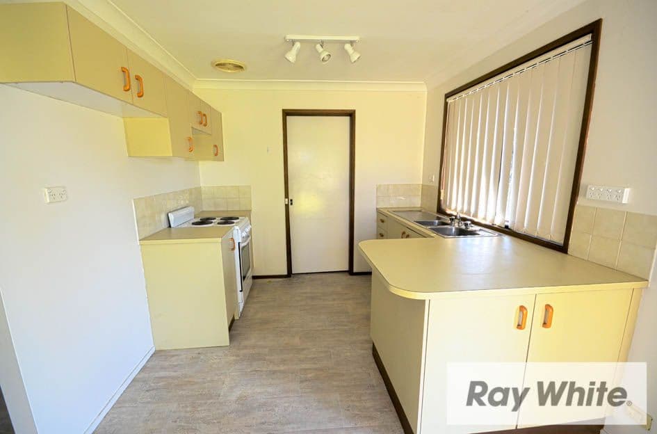 25 King Street, TAHMOOR NSW 2573, Tahmoor - Thumbnail 4