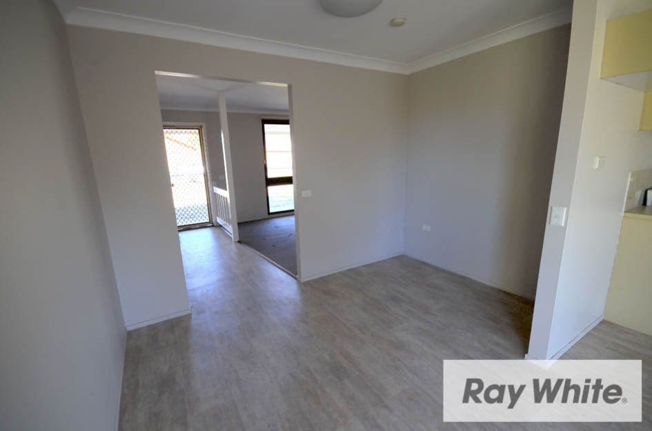 25 King Street, TAHMOOR NSW 2573, Tahmoor - Thumbnail 5