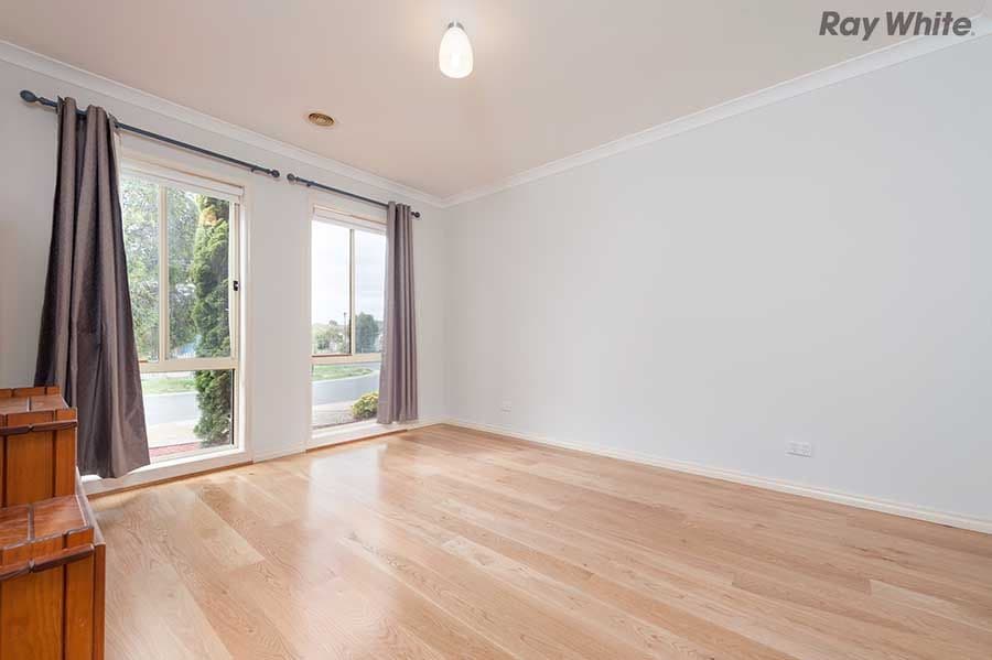 5 Ashby Lane, Caroline Springs VIC 3023, Caroline Springs - Thumbnail 5