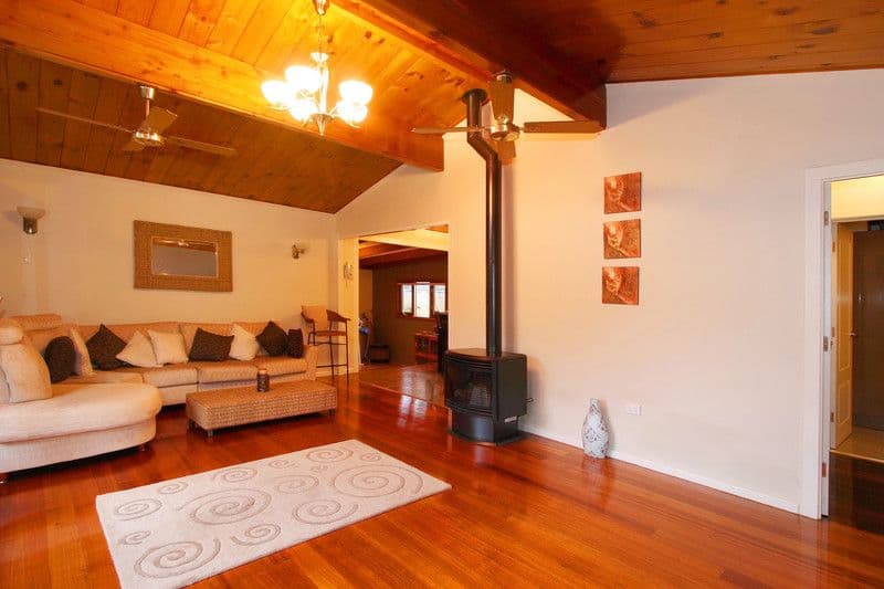 58  Rhoda Street, DINGLEY VILLAGE VIC 3172, Dingley Village - Thumbnail 4