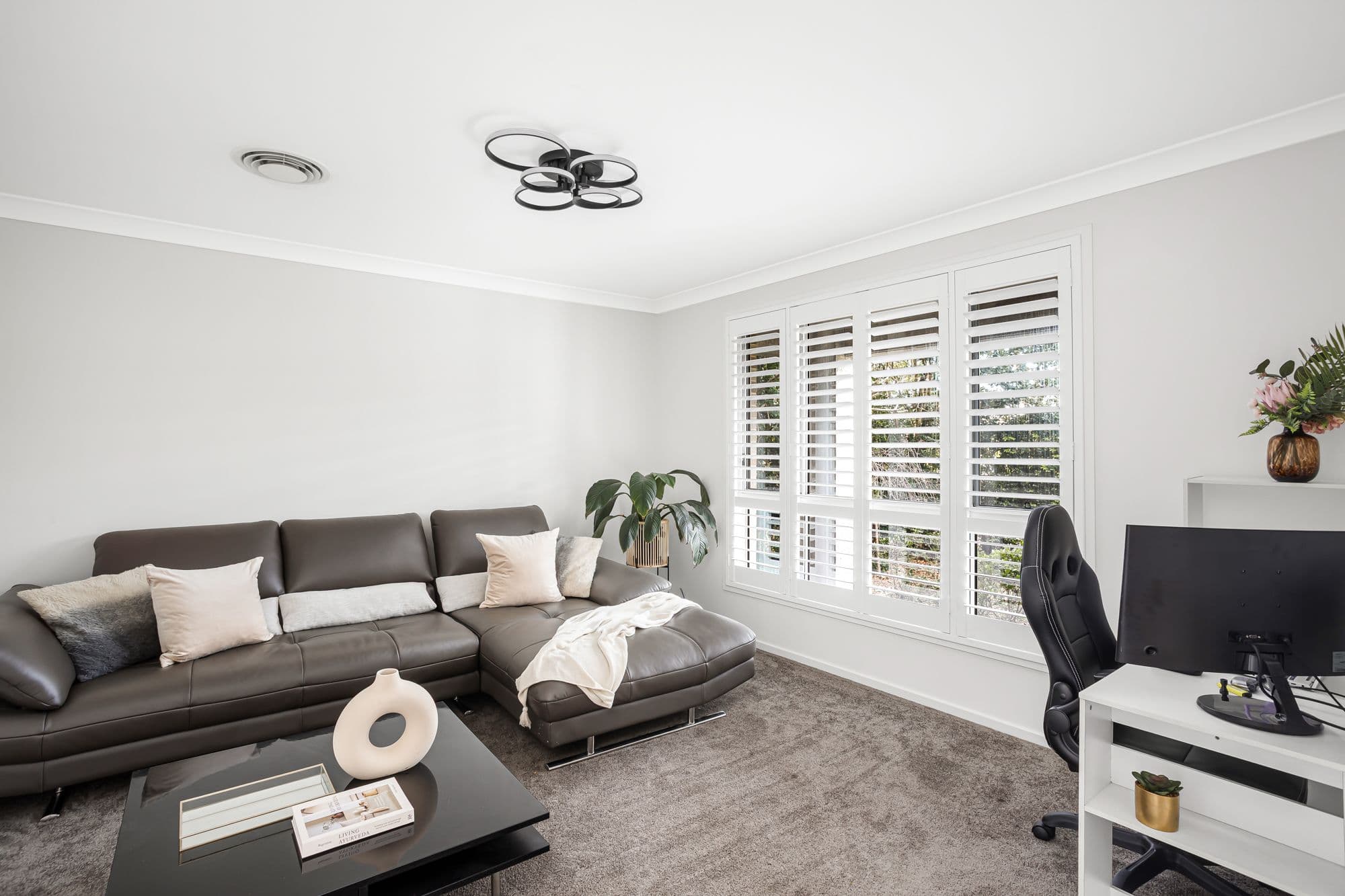 24 Paringa Drive, The Ponds NSW 2769, The Ponds - Thumbnail 2
