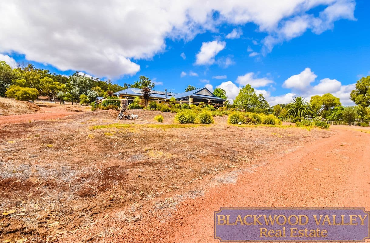 25 Democrat Close, Bridgetown, Bridgetown - Thumbnail 3