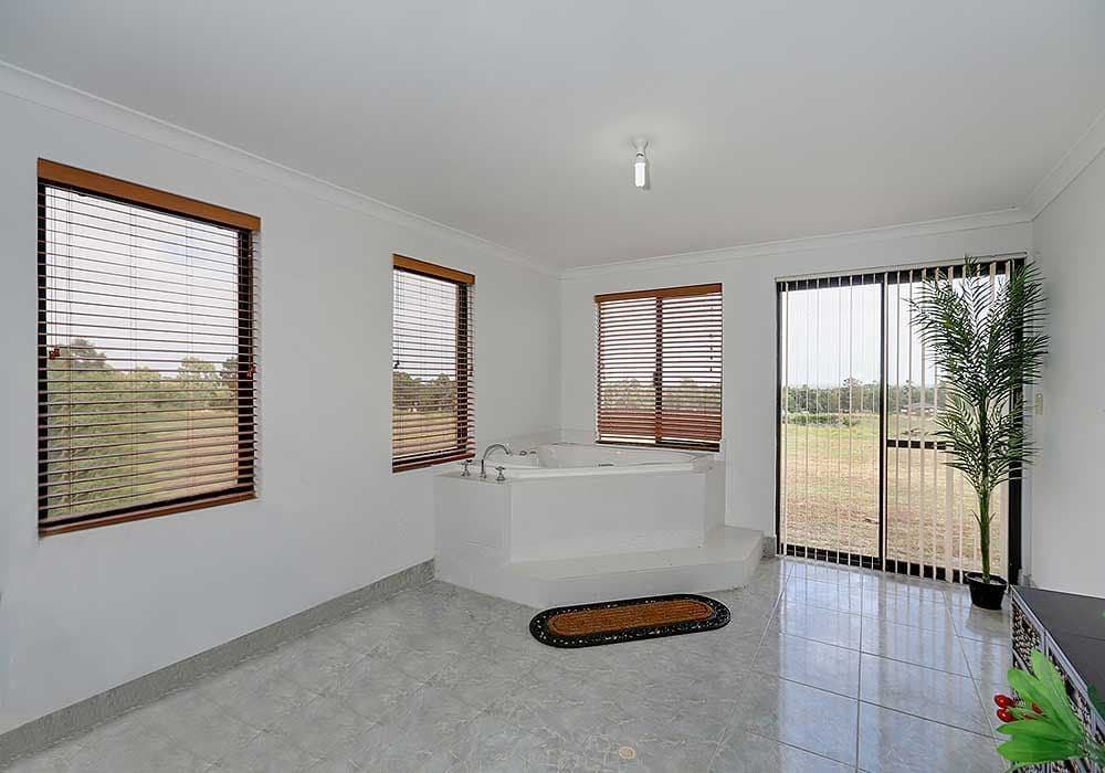 276 Gosnells Road East, ORANGE GROVE WA 6109, Orange Grove - Thumbnail 7