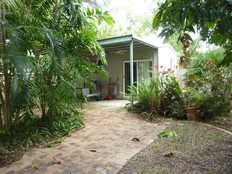5 Poinsettia Street, HOLLOWAYS BEACH QLD 4878, Holloways Beach - Thumbnail 5