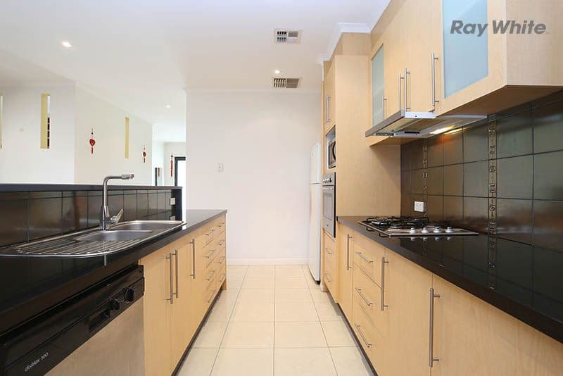 39 Bent Street, Altona VIC 3018, Altona - Thumbnail 6
