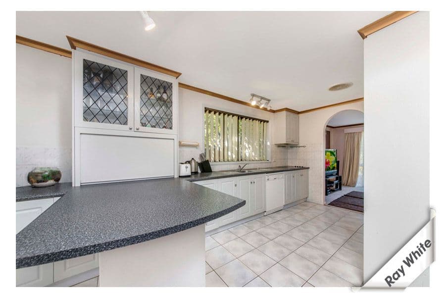 5 Mckid Court, Charnwood ACT 2615, Charnwood - Thumbnail 3