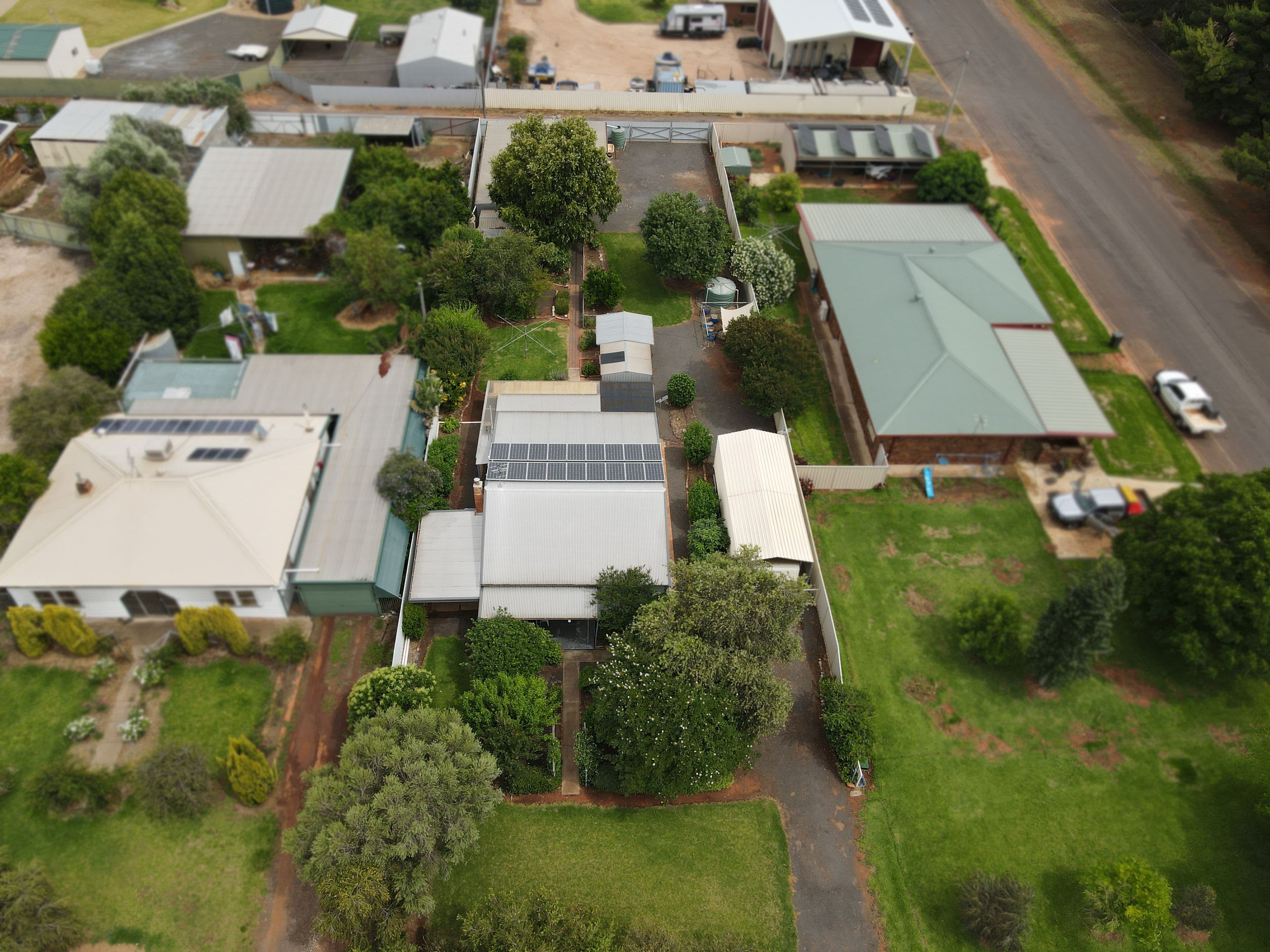 28 Zara Street, Goolgowi NSW 2652, Goolgowi - Image 1