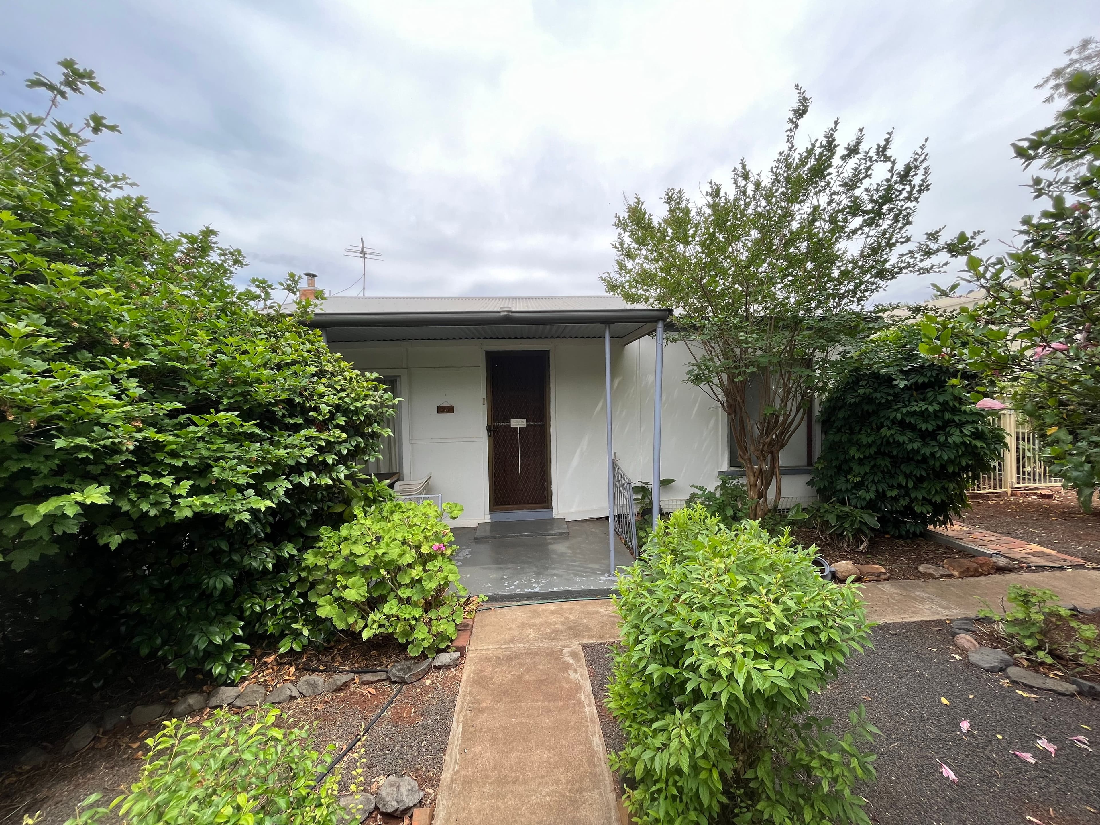 28 Zara Street, Goolgowi NSW 2652, Goolgowi - Thumbnail 2