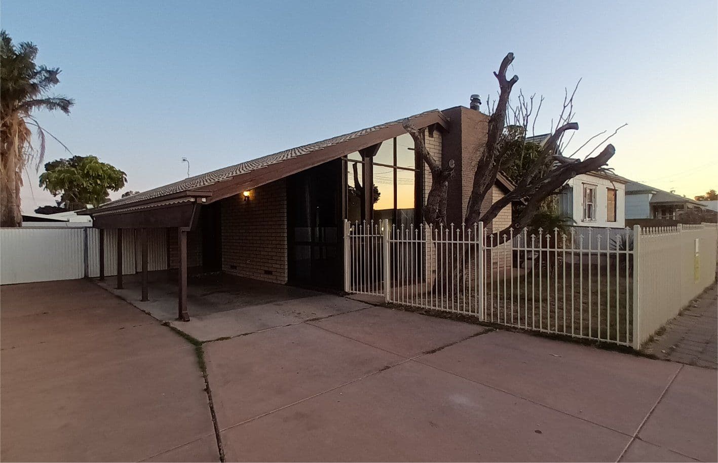 52 Carlton Parade, Port Augusta SA 5700, Port Augusta - Thumbnail 2