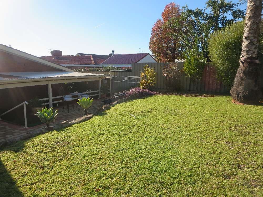 303 Desmond Street, Lavington NSW 2641, Lavington - Thumbnail 8