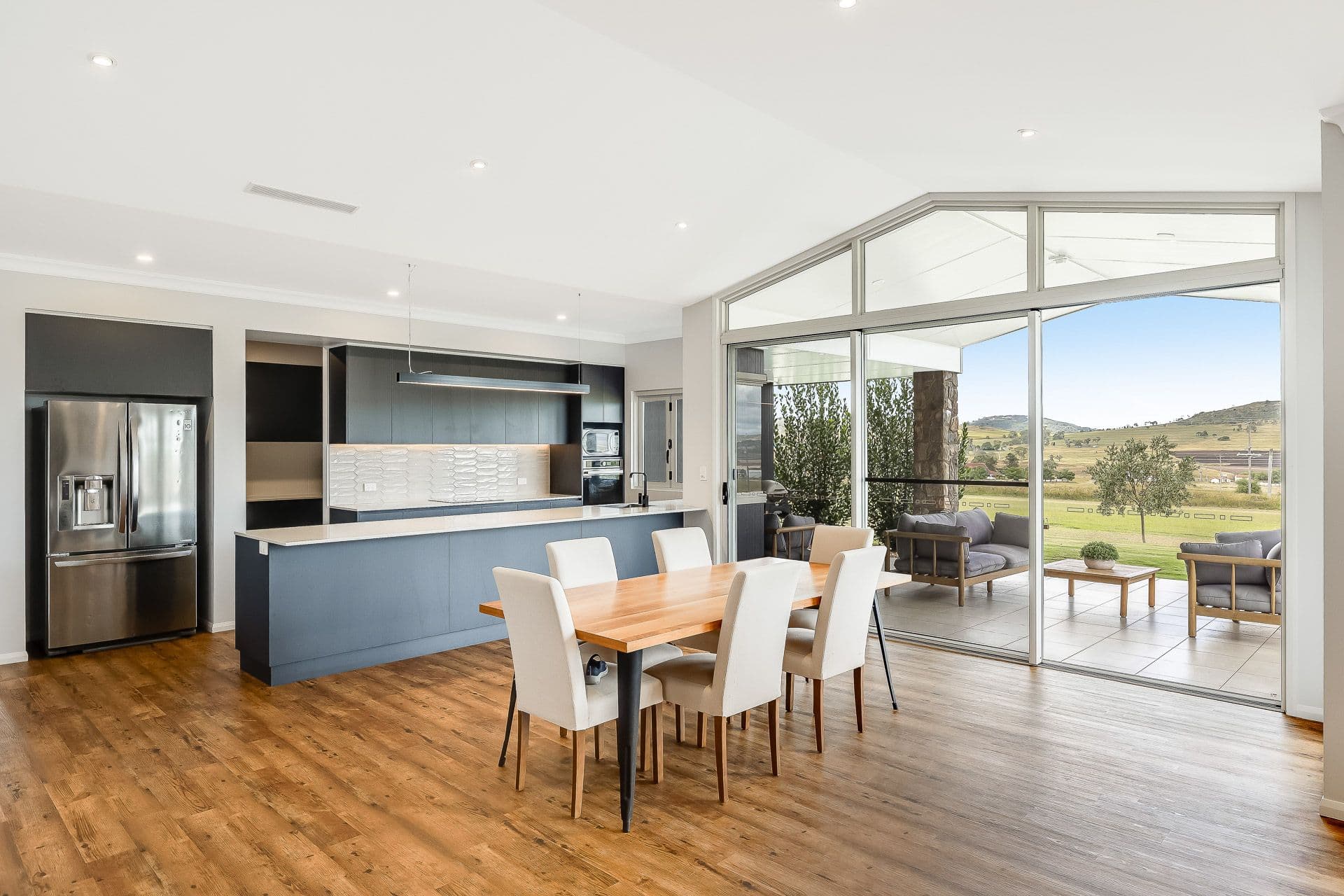 18 Love Road, Vale View QLD 4352, Vale View - Thumbnail 3