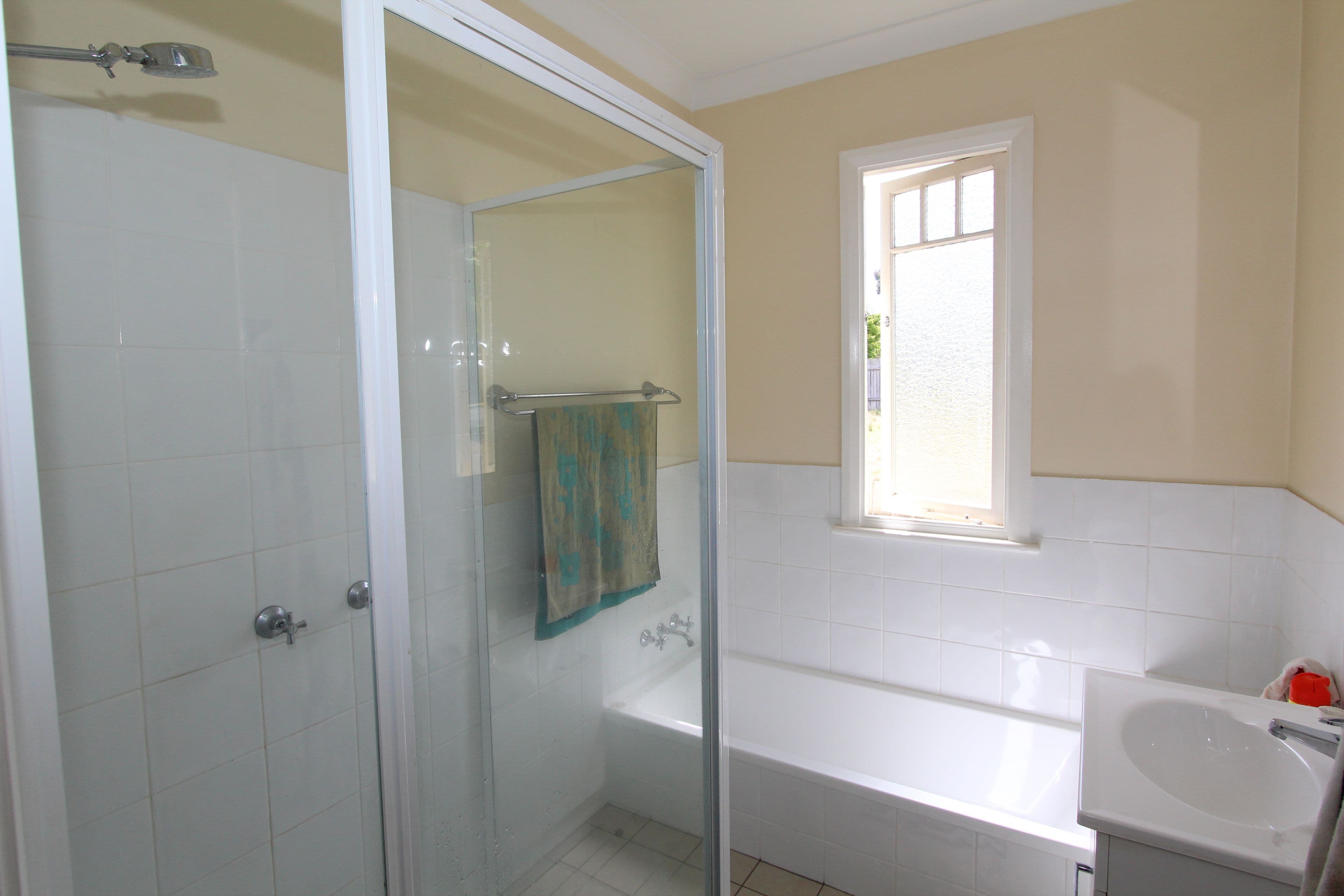 251 Douglas Street, Tenterfield - Thumbnail 4