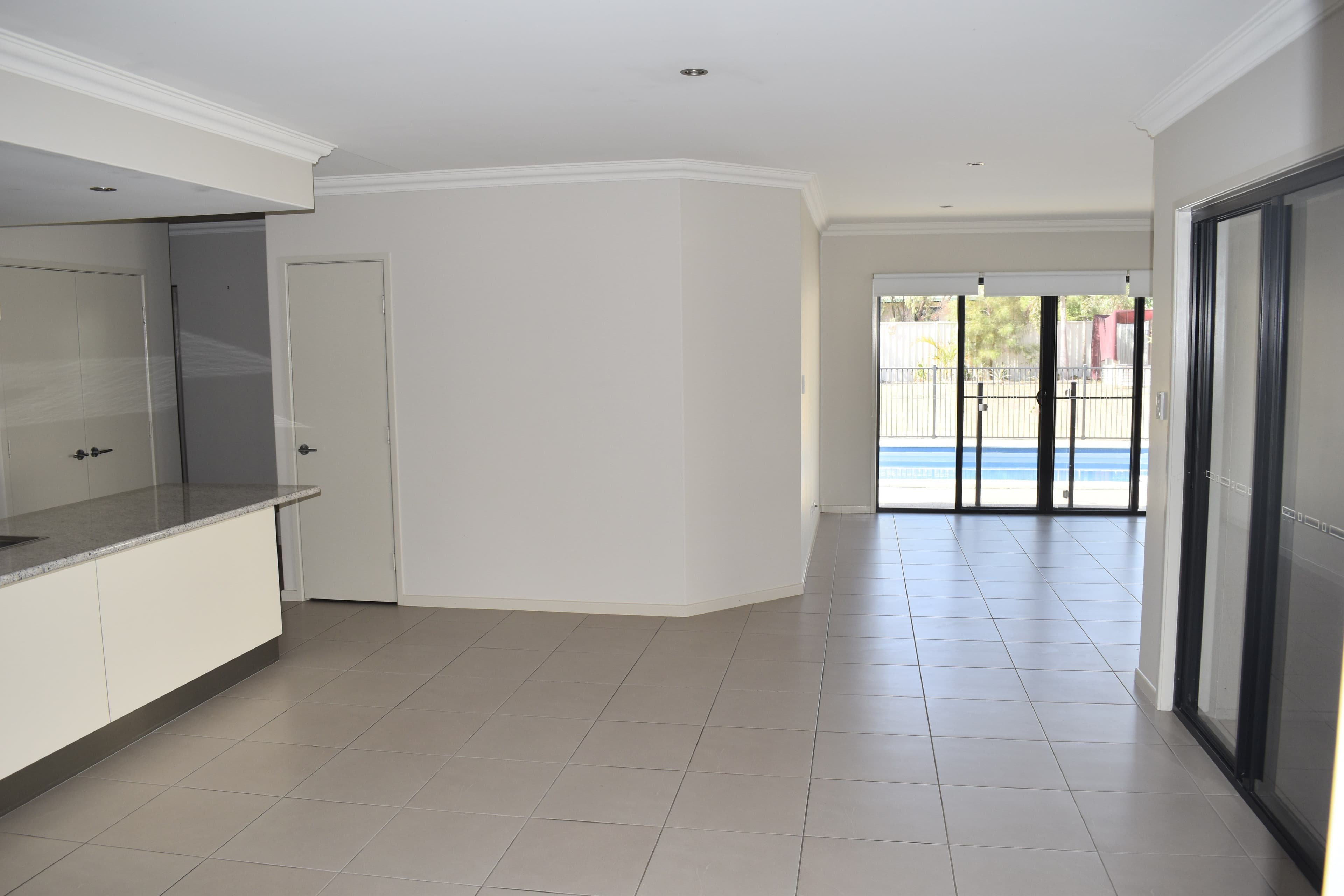 41 Newman Drive, Emerald QLD 4720, Emerald - Thumbnail 6