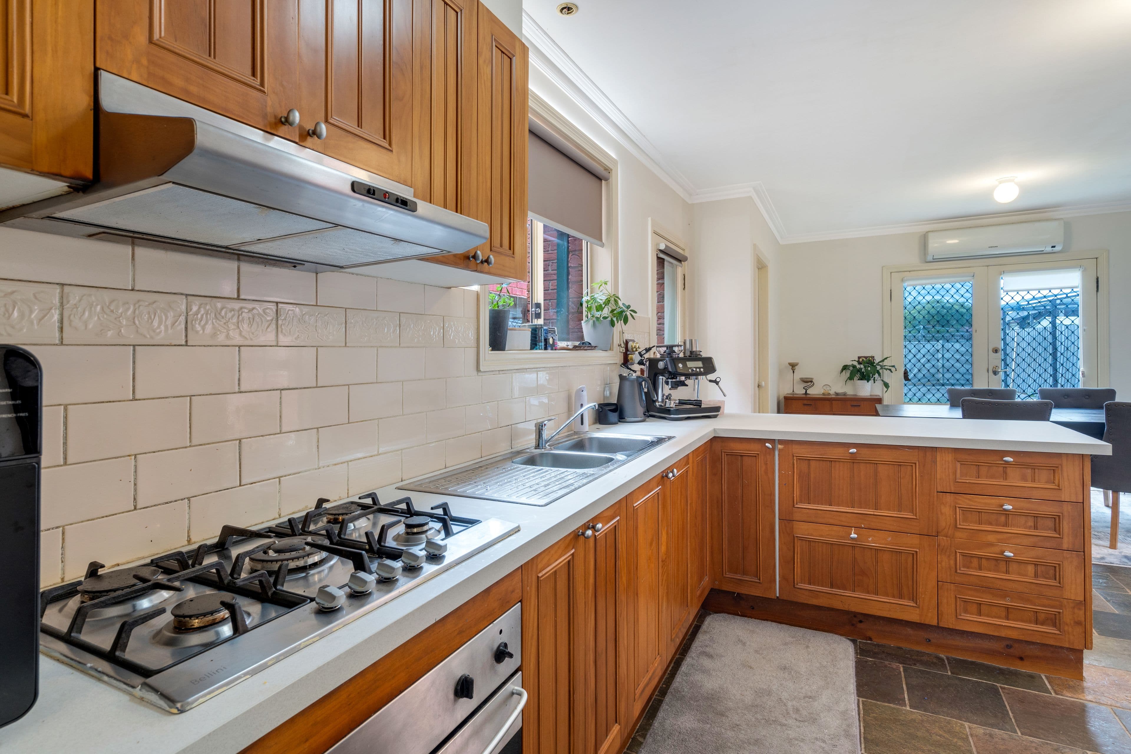 27 Almands Avenue, Roxburgh Park VIC 3064, Roxburgh Park - Thumbnail 6