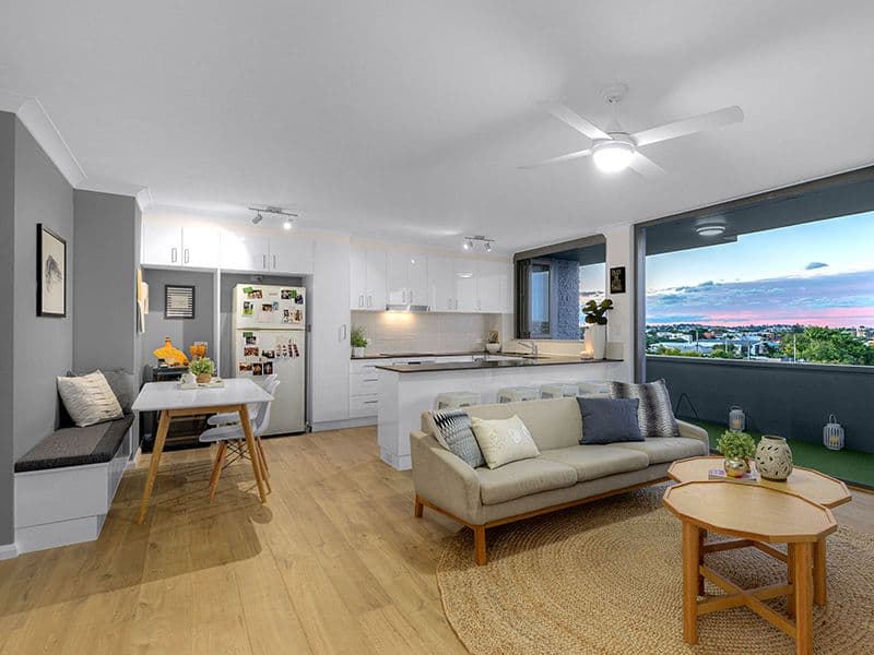 12 Hanworth Street, East Brisbane QLD 4169, East Brisbane - Thumbnail 2