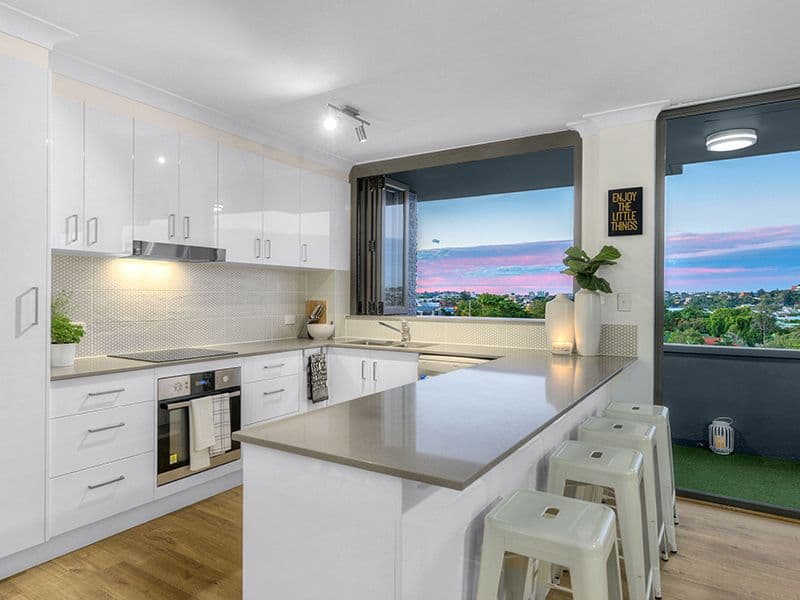 12 Hanworth Street, East Brisbane QLD 4169, East Brisbane - Thumbnail 5