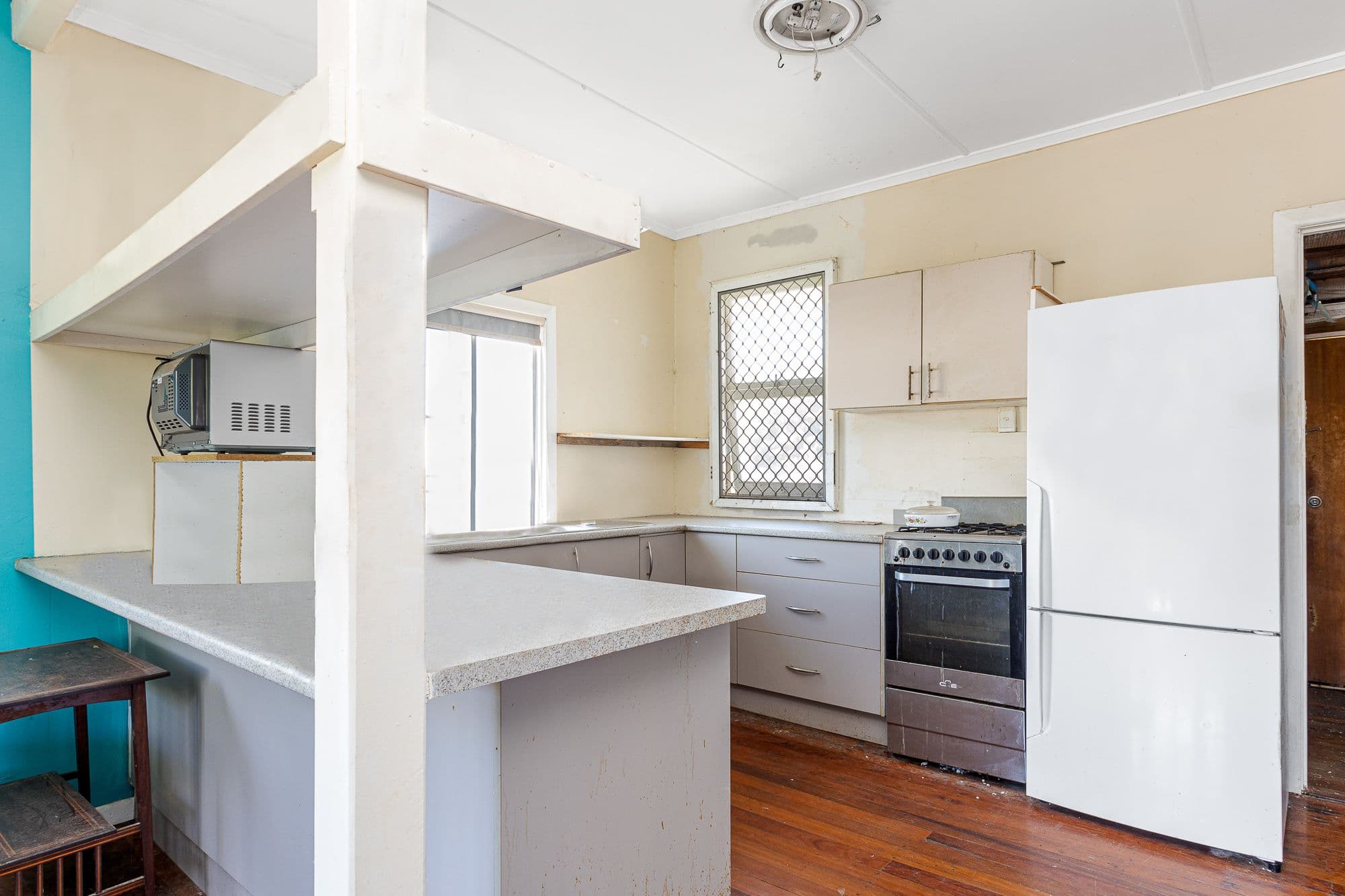 266 Victoria Avenue, Redcliffe QLD 4020, Redcliffe - Thumbnail 3