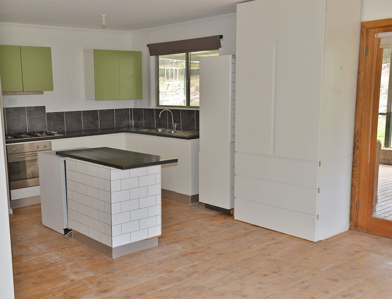 14 Emu Lane, Coonabarabran NSW 2357, Coonabarabran - Thumbnail 2