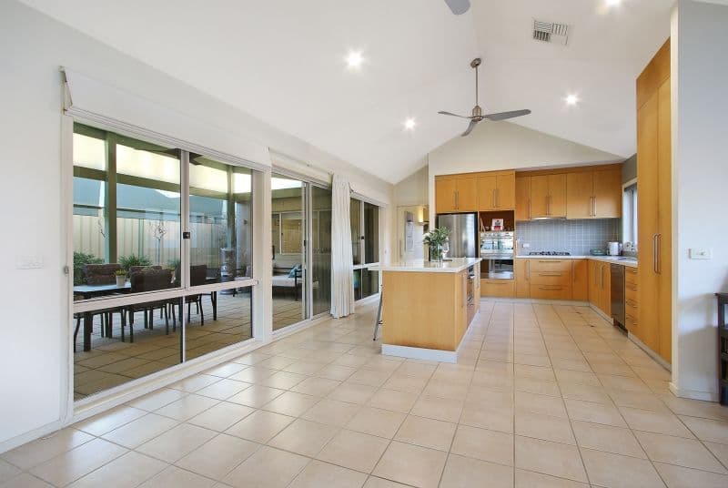 13 Avondale Drive, Wodonga VIC 3690, Wodonga - Thumbnail 7