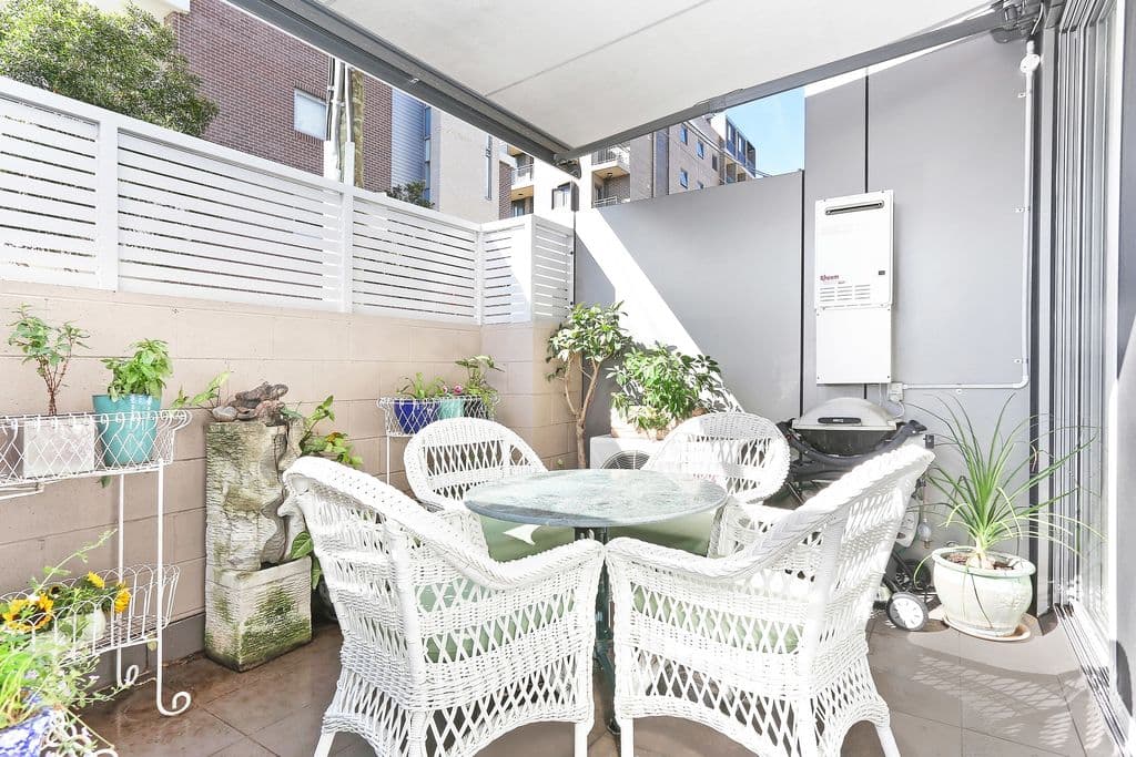 1/19-21 Larkin Street, Camperdown - Thumbnail 3