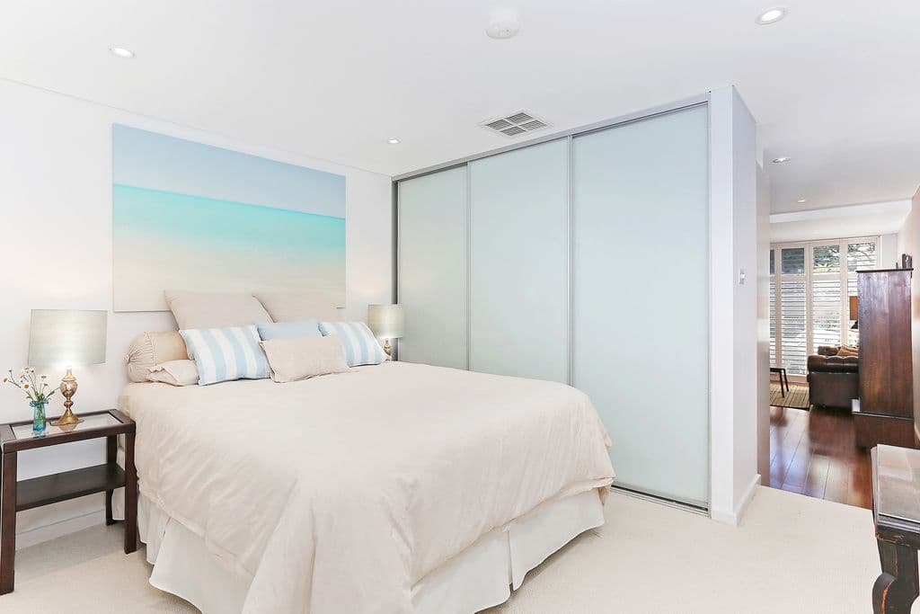 1/19-21 Larkin Street, Camperdown - Thumbnail 4