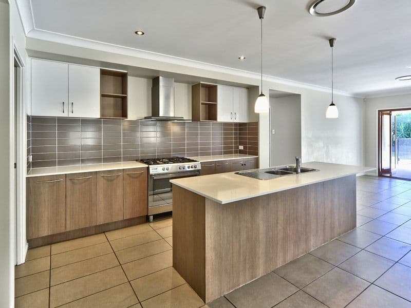 3 Red Gum Crescent, WAKERLEY QLD 4154, Wakerley - Thumbnail 3