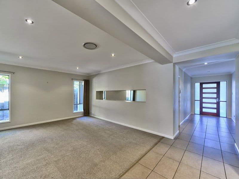 3 Red Gum Crescent, WAKERLEY QLD 4154, Wakerley - Thumbnail 7