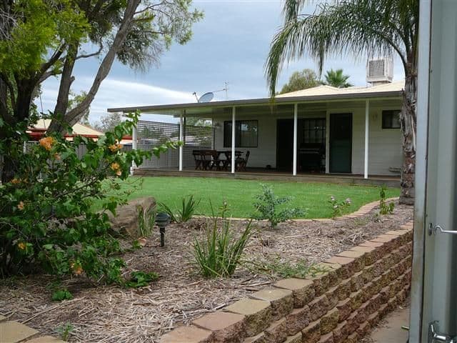 11 Everingham Avenue, ROMA QLD 4455, Roma - Thumbnail 3