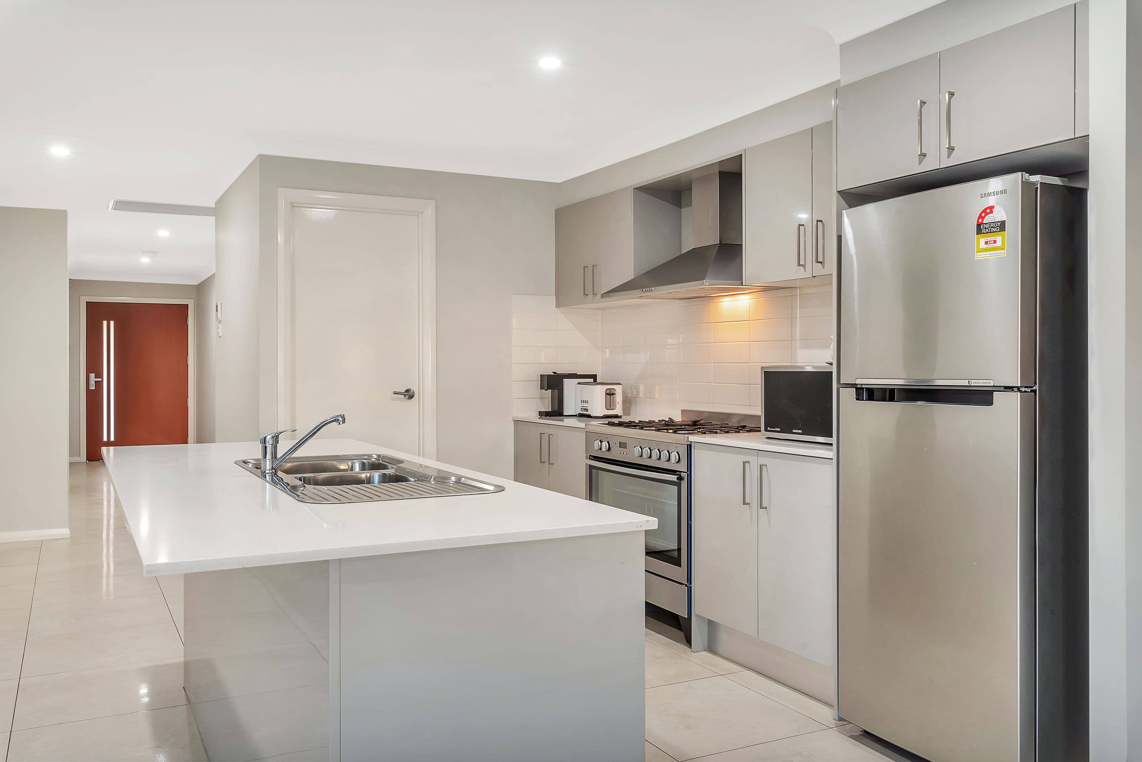 16 Richards Loop, Oran Park - Thumbnail 6