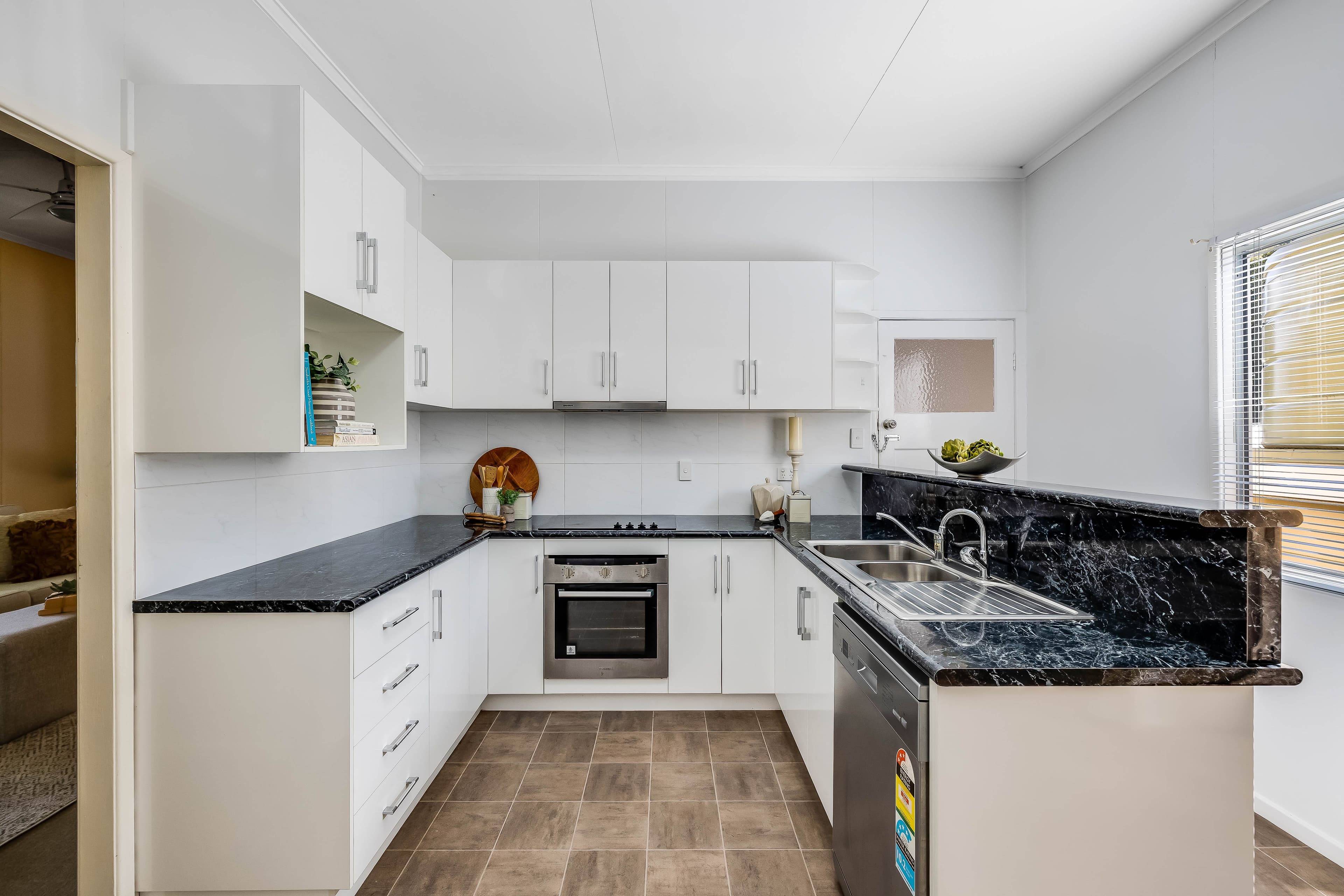 9 Northland Street, Newtown QLD 4350, Newtown - Thumbnail 7