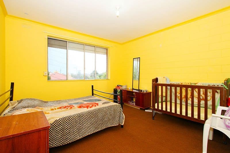 72 The Boulevard, THOMASTOWN VIC 3074, Thomastown - Thumbnail 4