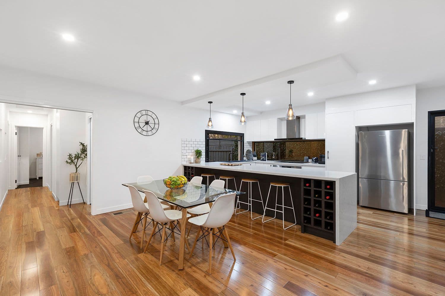21 Oak Avenue, Cheltenham VIC 3192, Cheltenham - Image 1