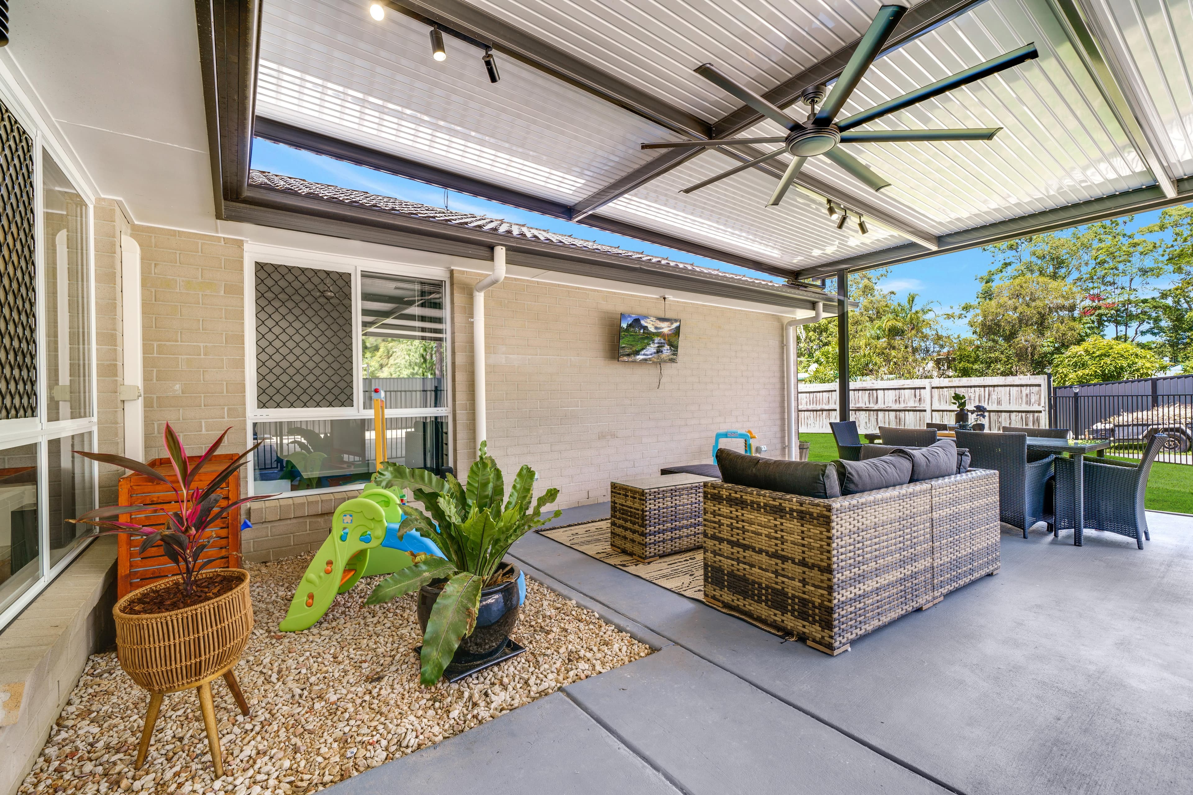 63B Richards Street, Loganlea QLD 4131, Loganlea - Image 1